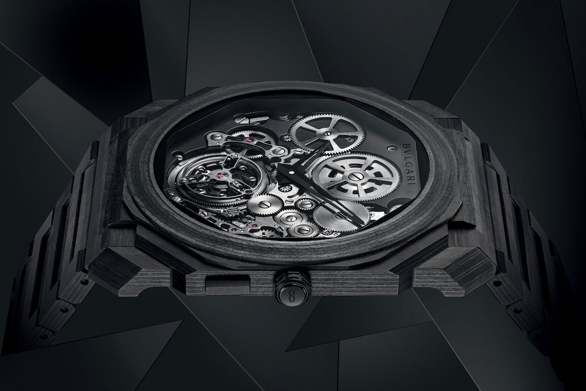 dong ho bvlgari OCTO FINISSIMO TOURBILLON CARBON