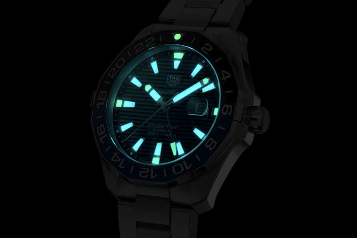 mặt số phát quang super-luminovar đồng hồ lặn tag heuer aquaracer gmt 2020