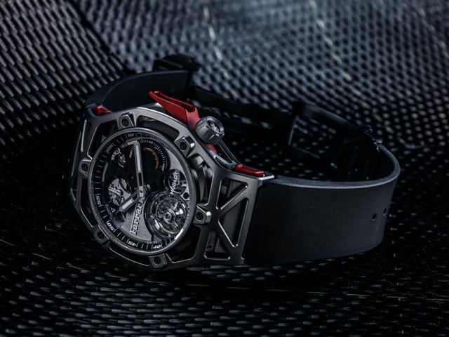 Hublot mừng kỷ niệm 70 năm thành lập của Ferrari với siêu phẩm đồng hồ gần 5 tỷ đồng