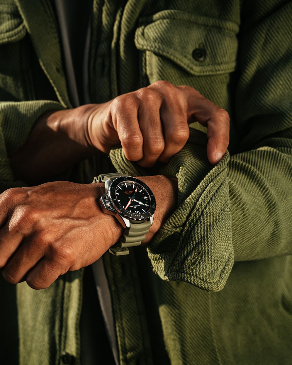  đồng hồ lặn Hamilton Khaki Navy Frogman mẫu mới 2022